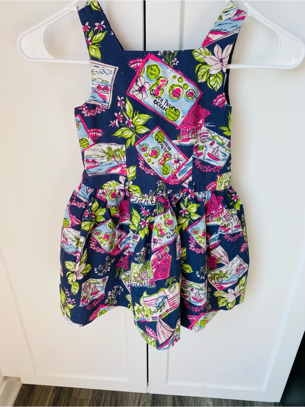 Aphorism girls size 4 dress printed tulle sleeveless